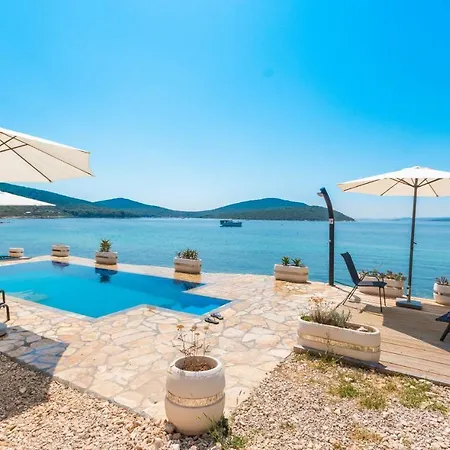 With Pool Dream Of Kornati Campingplads *