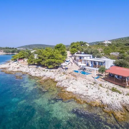 With Pool Dream Of Kornati キャンプ場 Mali Pašman