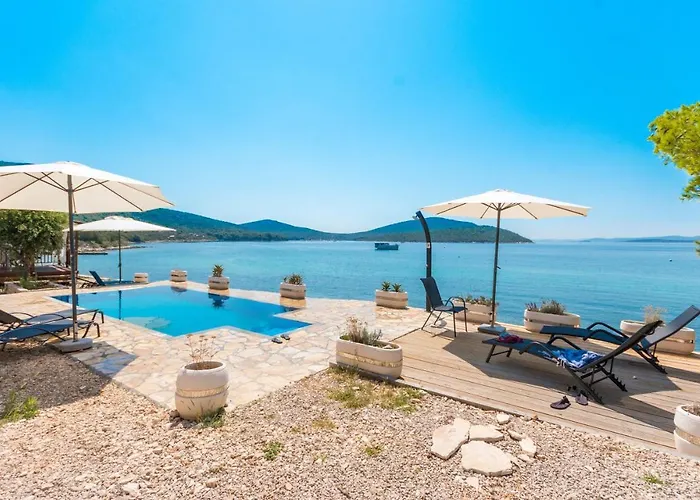 With Pool Dream Of Kornati Кемпинг Mali Pasman